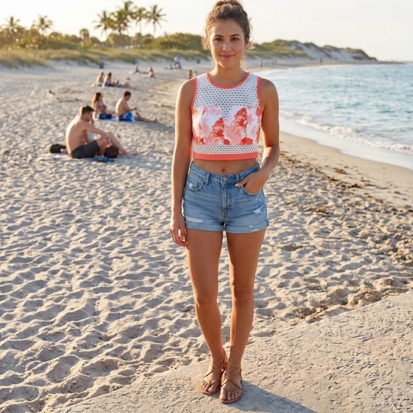DO+BE Tops - Fun Do & Be Crop Top - Small